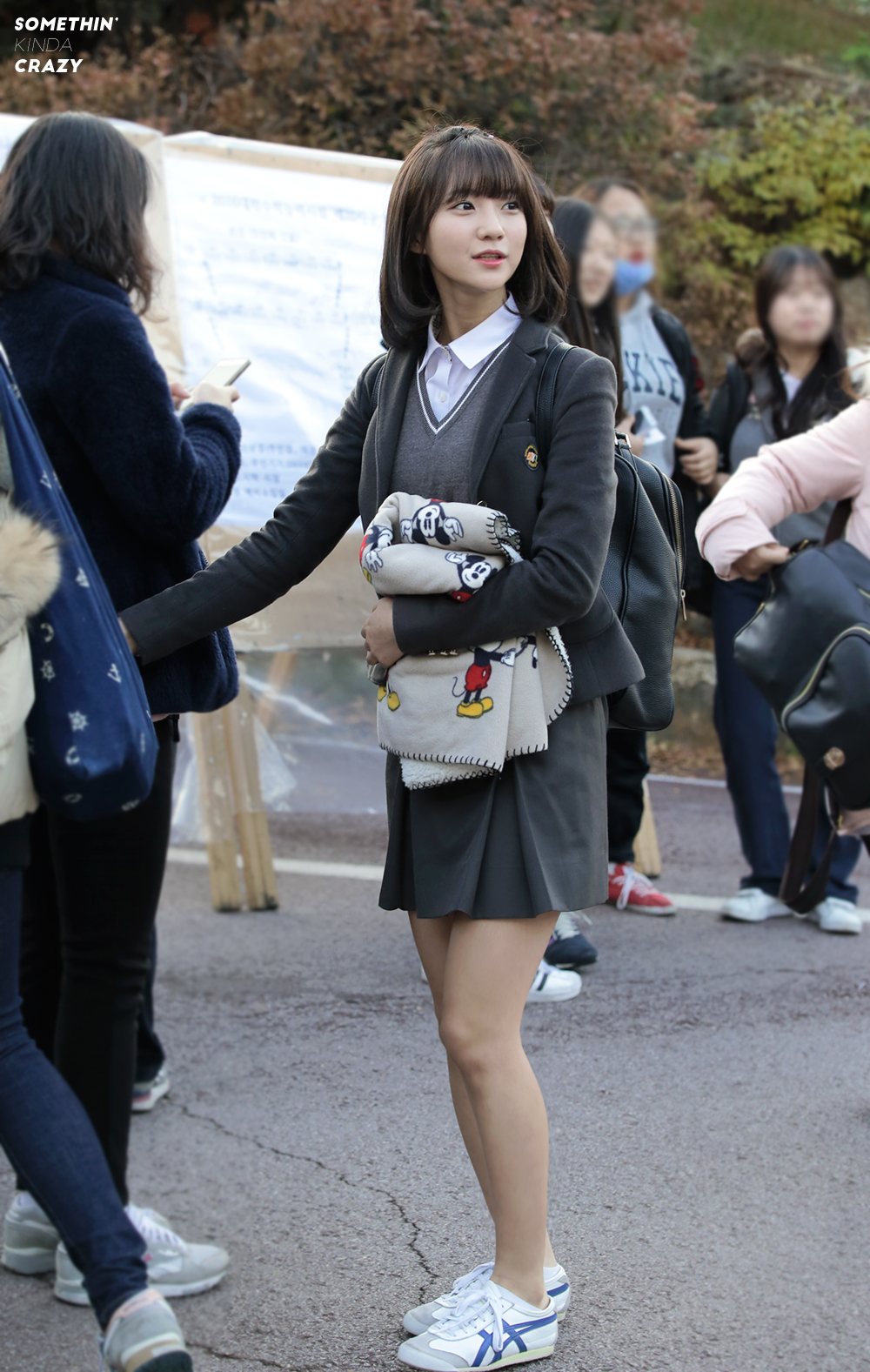 south korean school girls