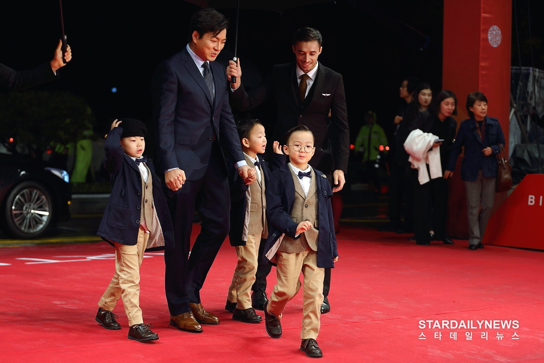 song il guk triplets