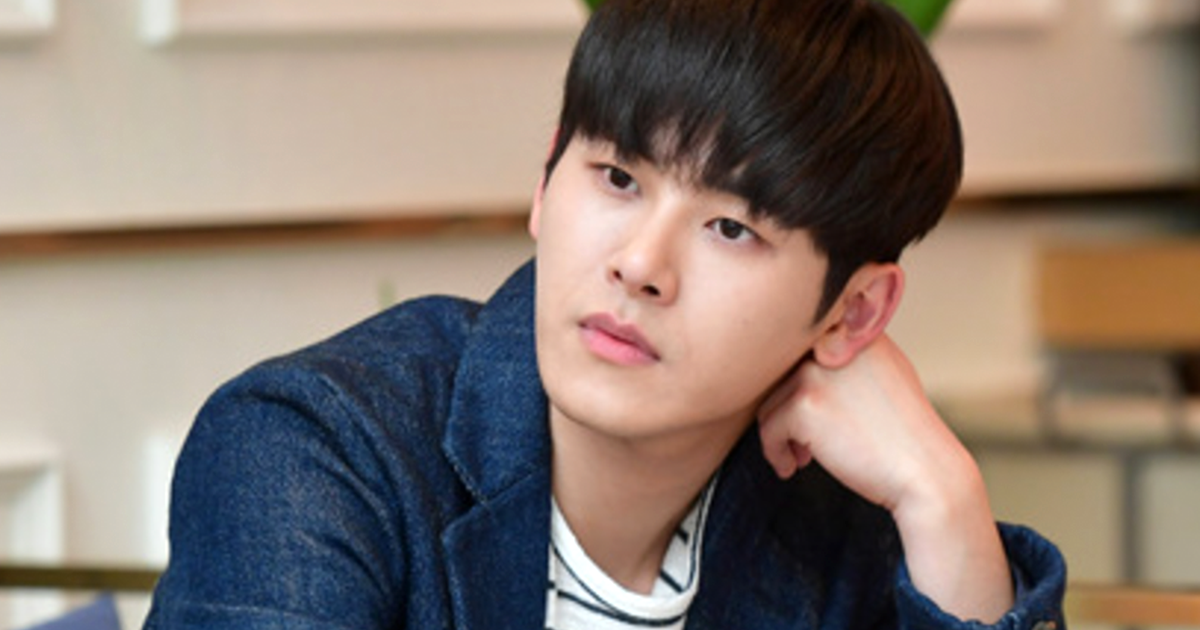 Hoya Talks About Giving Up Celebrity Life, And Possibly Quitting