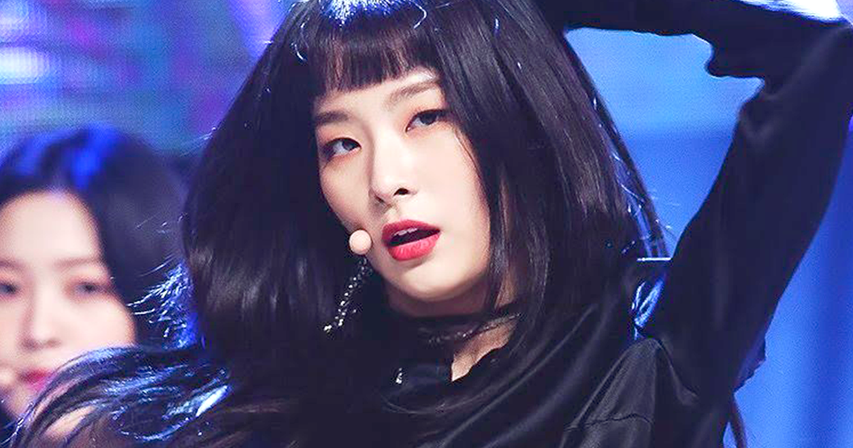 10 Outfits That Prove Black Is The Sexiest Color On Seulgi
