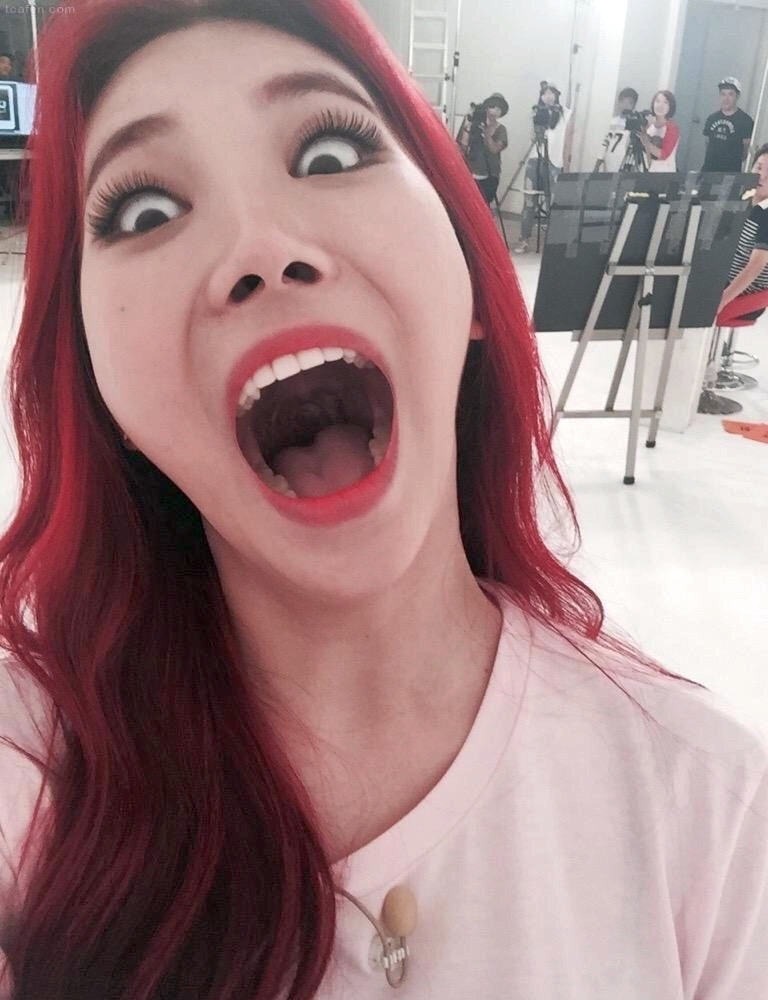 10 Beautiful Idols Who Are Gifted At Making Ugly Faces - Koreaboo